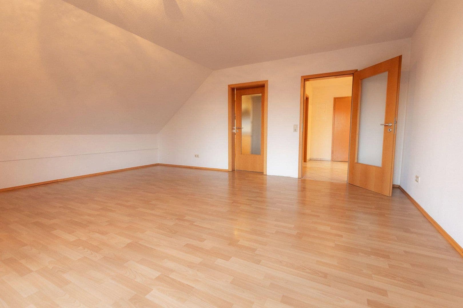 Prenájom bytu 3-izbový 116 m², Bad Säckingen, Bádensko-Wurttembersko Prenájom bytu 3-izbový 116 m², Bad Säckingen, Bádensko-Wurttembersko