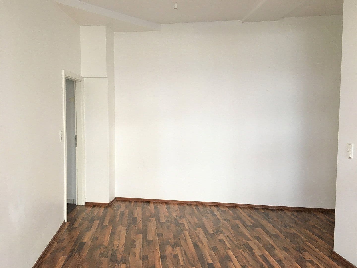 Prenájom bytu 2-izbový 53 m², Bismarckstraße 10, Offenbach am Main, Hesensko Prenájom bytu 2-izbový 53 m², Bismarckstraße 10, Offenbach am Main, Hesensko