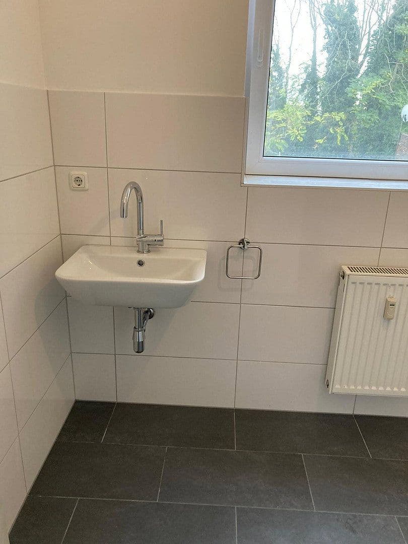 Prenájom bytu 2-izbový 53 m², Bismarckstraße 10, Offenbach am Main, Hesensko Prenájom bytu 2-izbový 53 m², Bismarckstraße 10, Offenbach am Main, Hesensko