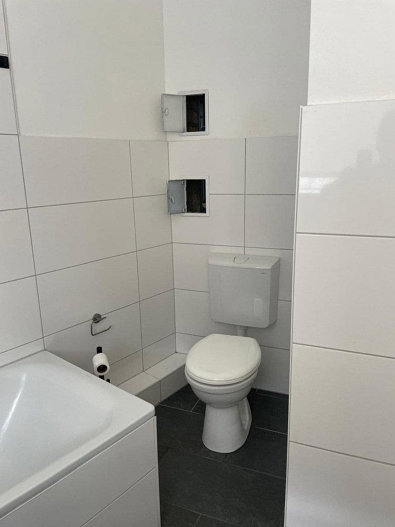 Prenájom bytu 2-izbový 53 m², Bismarckstraße 10, Offenbach am Main, Hesensko Prenájom bytu 2-izbový 53 m², Bismarckstraße 10, Offenbach am Main, Hesensko