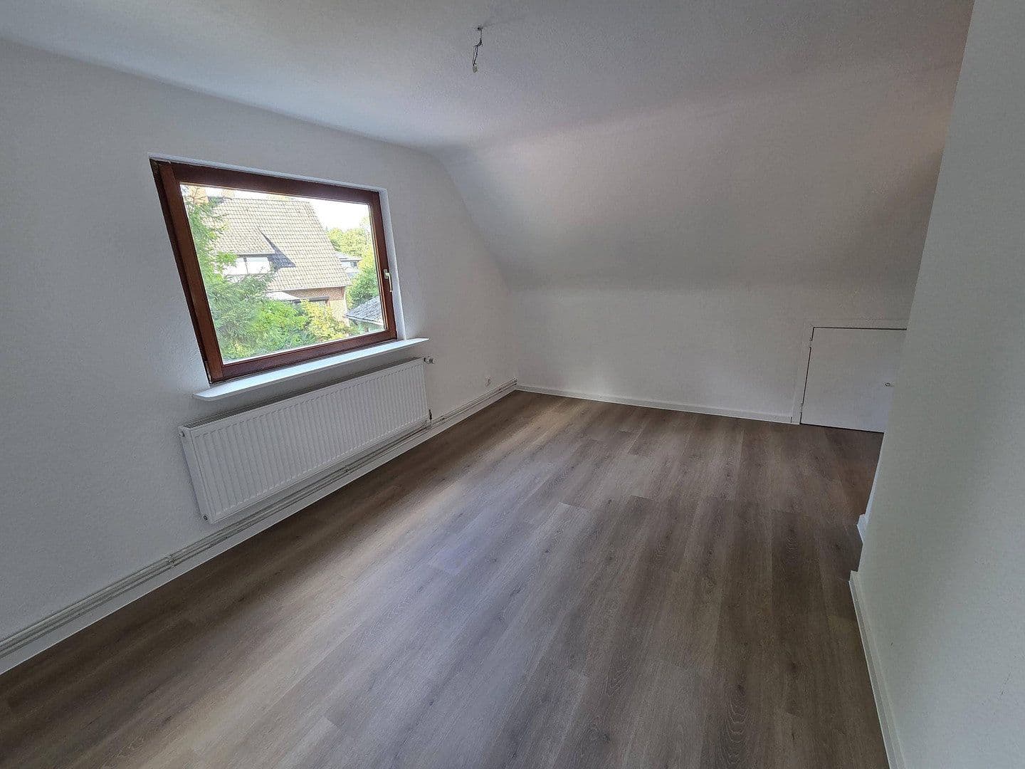 Prenájom domu 122 m², pozemok 1.069 m², Hopfenberg 39, Buchholz in der Nordheide, Dolné Sasko Prenájom domu 122 m², pozemok 1.069 m², Hopfenberg 39, Buchholz in der Nordheide, Dolné Sasko