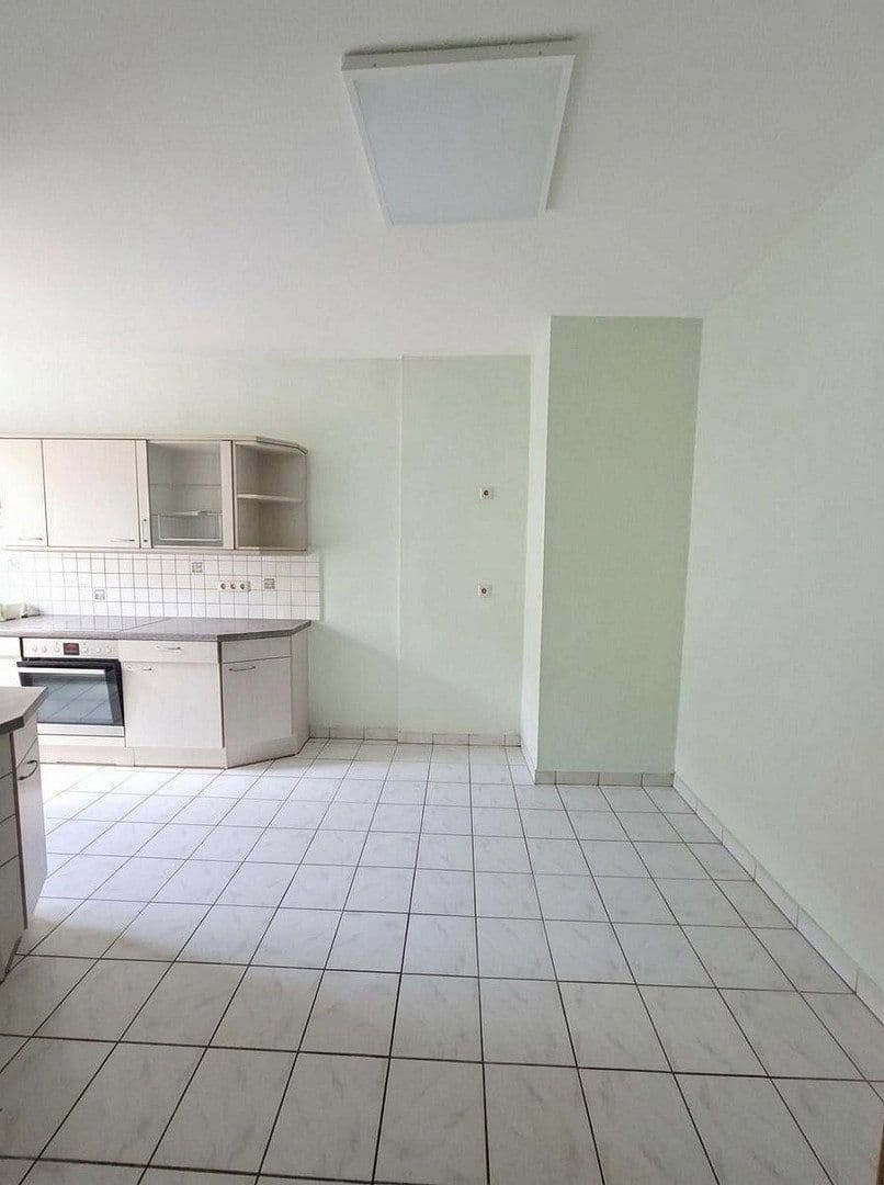 Prenájom bytu 3-izbový 70 m², Arnstadt, Durínsko Prenájom bytu 3-izbový 70 m², Arnstadt, Durínsko