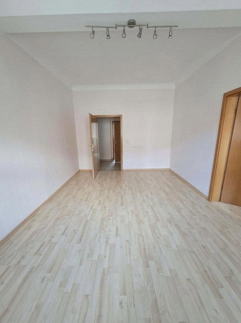 Prenájom bytu 3-izbový 70 m², Arnstadt, Durínsko Prenájom bytu 3-izbový 70 m², Arnstadt, Durínsko