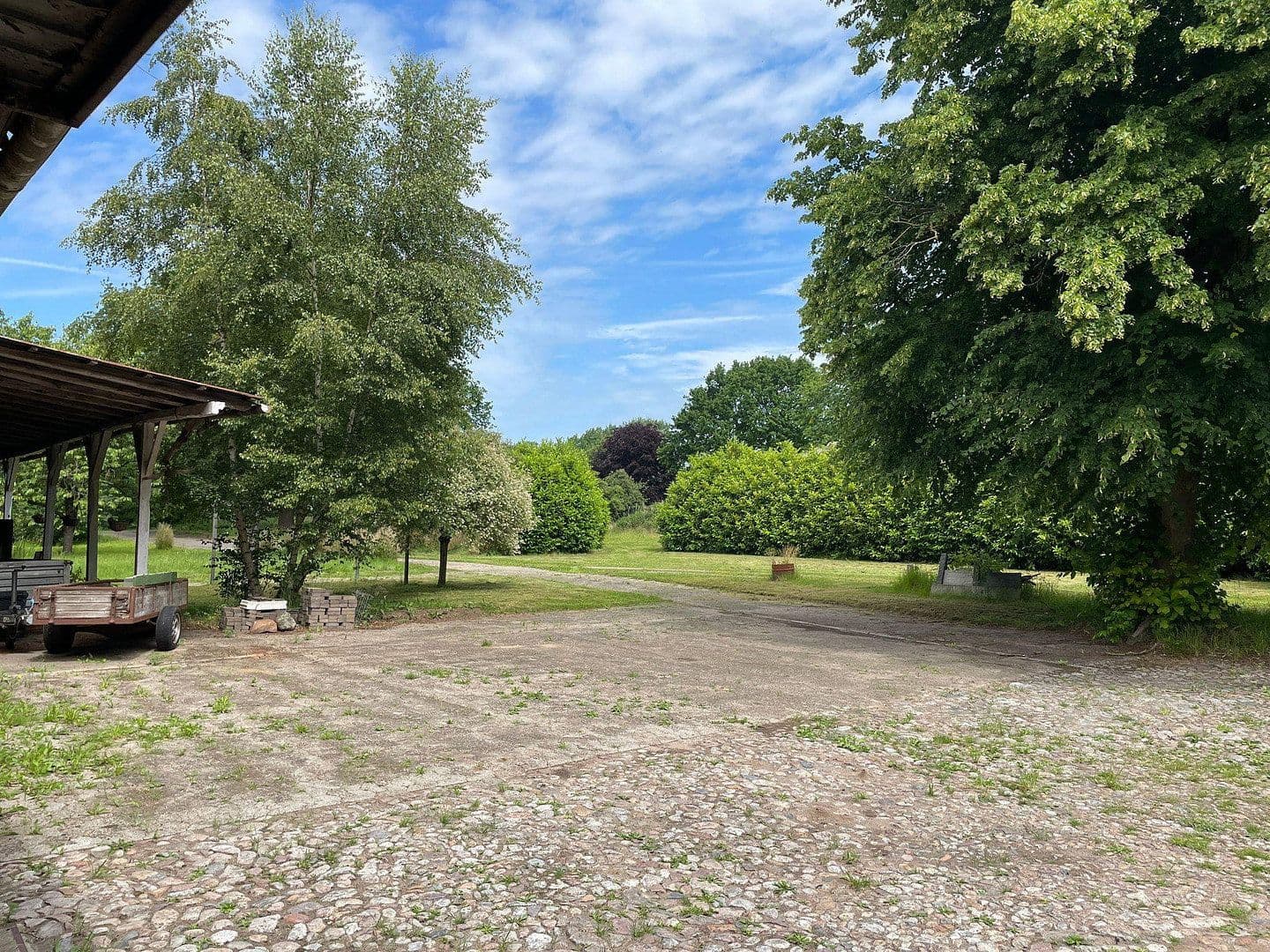 Predaj domu 135 m², pozemok 14.013 m², Bremervörde, Dolné Sasko Predaj domu 135 m², pozemok 14.013 m², Bremervörde, Dolné Sasko