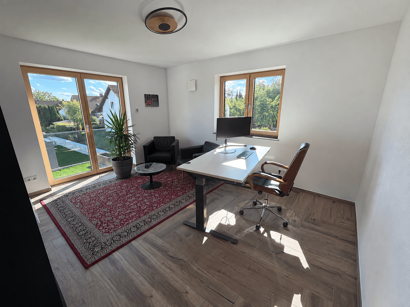 Prenájom bytu 5-izbový 145 m², Deuerling, Bavorsko Prenájom bytu 5-izbový 145 m², Deuerling, Bavorsko