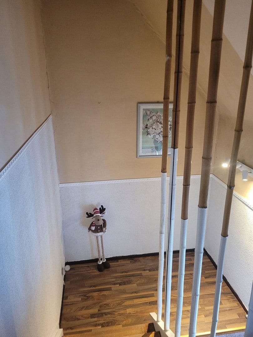 Predaj domu 155 m², pozemok 1.002 m², Bodenfelde, Dolné Sasko Predaj domu 155 m², pozemok 1.002 m², Bodenfelde, Dolné Sasko
