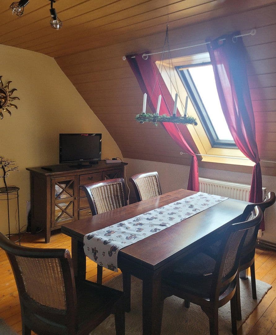 Predaj domu 155 m², pozemok 1.002 m², Bodenfelde, Dolné Sasko Predaj domu 155 m², pozemok 1.002 m², Bodenfelde, Dolné Sasko