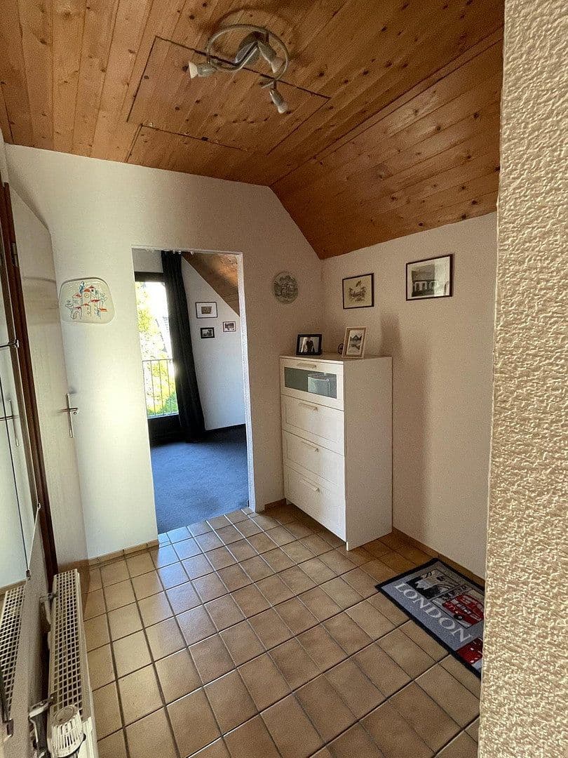 Predaj domu 146 m², pozemok 282 m², Oberhausen, Severné Porýnie - Westfálsko Predaj domu 146 m², pozemok 282 m², Oberhausen, Severné Porýnie - Westfálsko