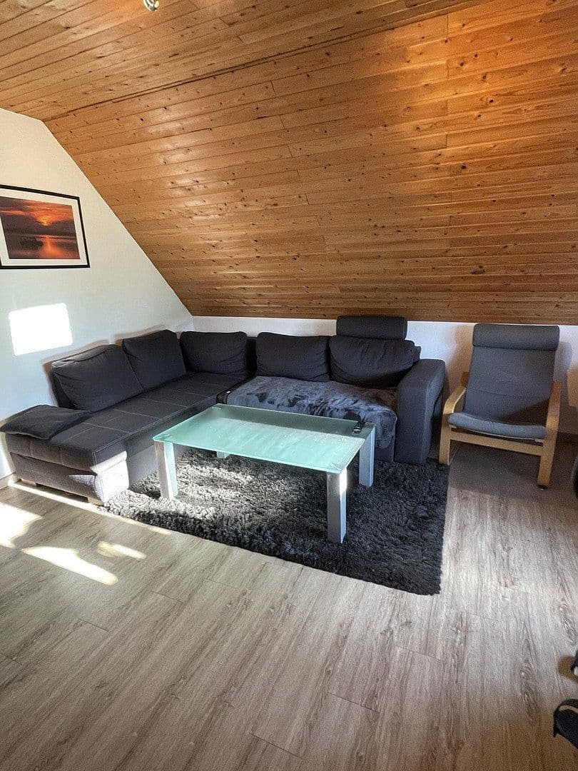 Predaj domu 146 m², pozemok 282 m², Oberhausen, Severné Porýnie - Westfálsko Predaj domu 146 m², pozemok 282 m², Oberhausen, Severné Porýnie - Westfálsko