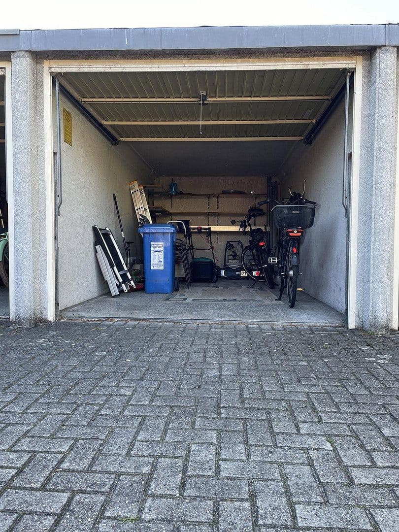 Predaj domu 146 m², pozemok 282 m², Oberhausen, Severné Porýnie - Westfálsko Predaj domu 146 m², pozemok 282 m², Oberhausen, Severné Porýnie - Westfálsko
