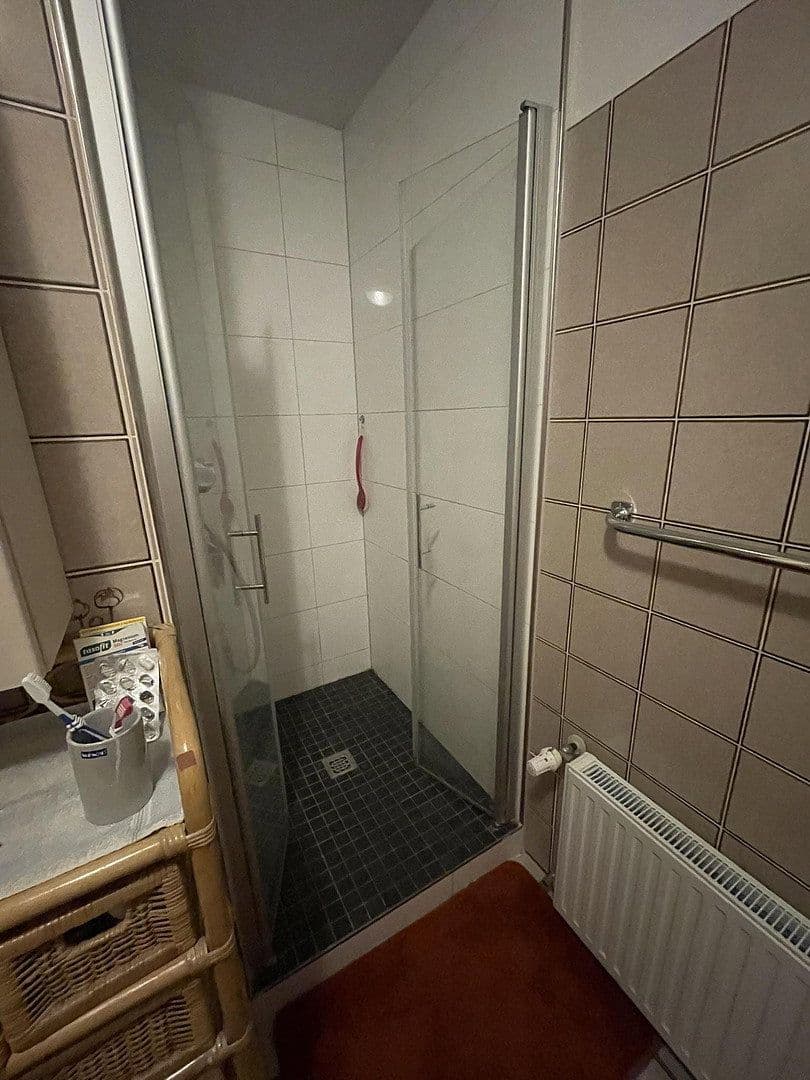 Predaj domu 146 m², pozemok 282 m², Oberhausen, Severné Porýnie - Westfálsko Predaj domu 146 m², pozemok 282 m², Oberhausen, Severné Porýnie - Westfálsko