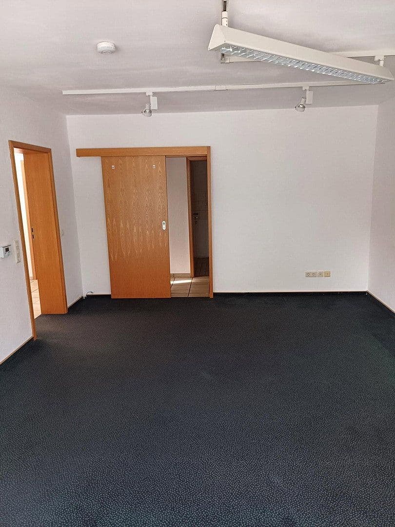 Prenájom kancelárie 110 m², Westricher Str. 32, Dortmund, Severné Porýnie - Westfálsko Prenájom kancelárie 110 m², Westricher Str. 32, Dortmund, Severné Porýnie - Westfálsko