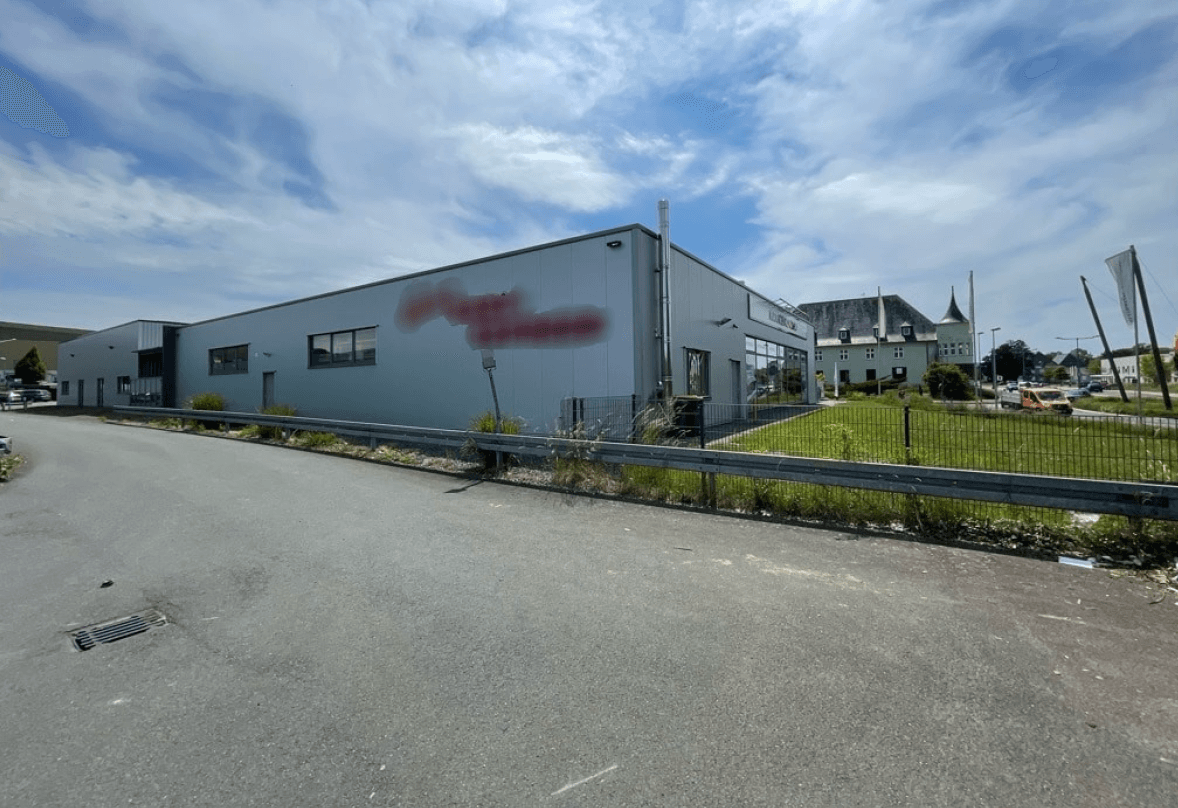 Predaj nebytového priestoru 3.166 m², Detmold, Severné Porýnie - Westfálsko Predaj nebytového priestoru 3.166 m², Detmold, Severné Porýnie - Westfálsko