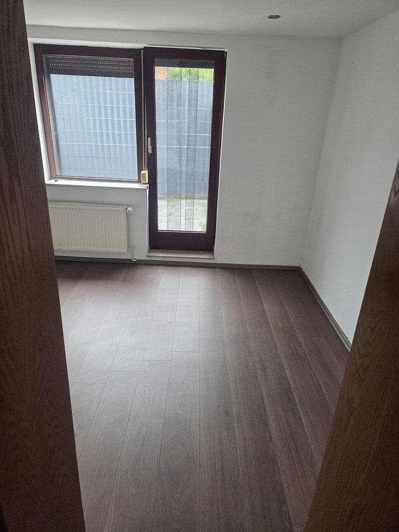 Predaj bytu 2-izbový 60 m², Bremen, Brémy Predaj bytu 2-izbový 60 m², Bremen, Brémy