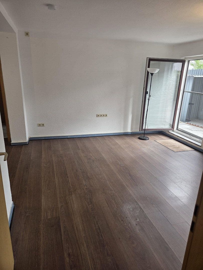 Predaj bytu 2-izbový 60 m², Bremen, Brémy Predaj bytu 2-izbový 60 m², Bremen, Brémy