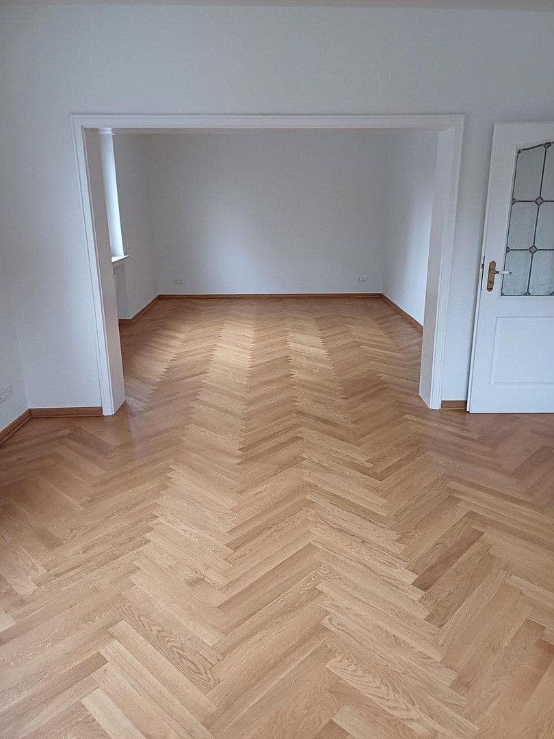 Prenájom bytu 4-izbový 101 m², Westricher Str. 30, Dortmund, Severné Porýnie - Westfálsko Prenájom bytu 4-izbový 101 m², Westricher Str. 30, Dortmund, Severné Porýnie - Westfálsko