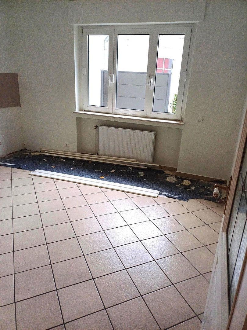 Prenájom bytu 4-izbový 101 m², Westricher Str. 30, Dortmund, Severné Porýnie - Westfálsko Prenájom bytu 4-izbový 101 m², Westricher Str. 30, Dortmund, Severné Porýnie - Westfálsko