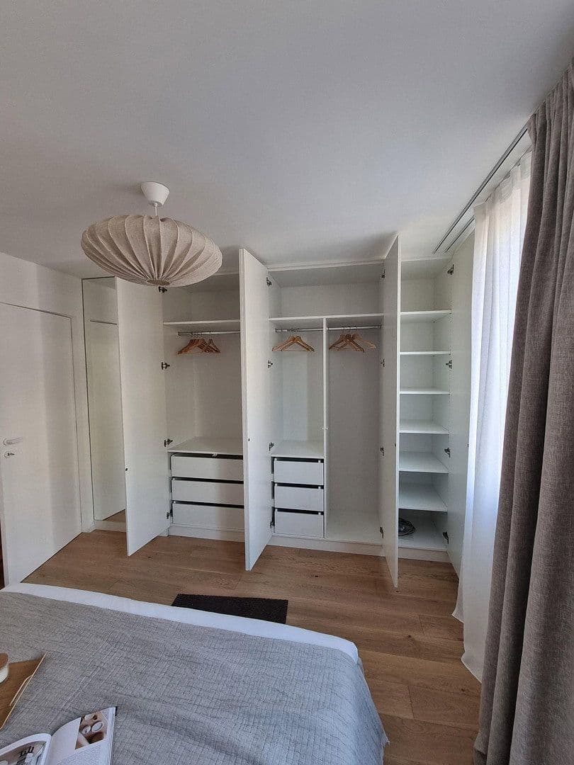 Predaj bytu 3-izbový 60 m², Berlin, Berlín Predaj bytu 3-izbový 60 m², Berlin, Berlín
