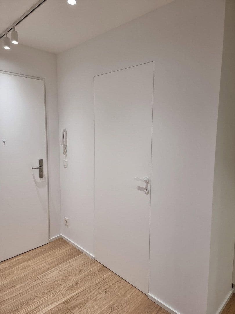 Predaj bytu 3-izbový 60 m², Berlin, Berlín Predaj bytu 3-izbový 60 m², Berlin, Berlín