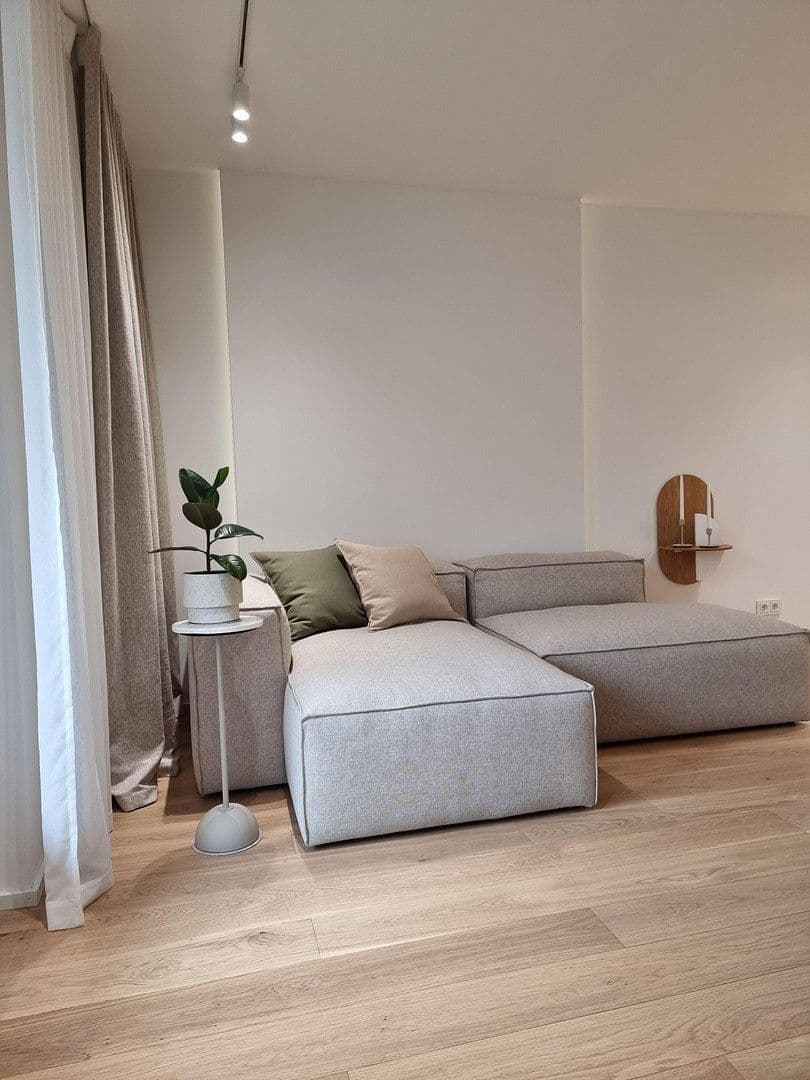 Predaj bytu 3-izbový 60 m², Berlin, Berlín Predaj bytu 3-izbový 60 m², Berlin, Berlín