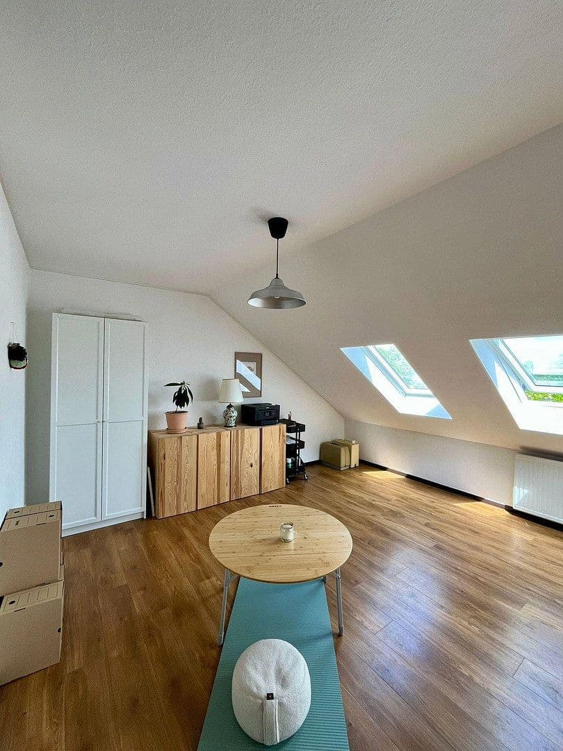 Prenájom bytu 1-izbový 43 m², Mönchengladbach, Severné Porýnie - Westfálsko Prenájom bytu 1-izbový 43 m², Mönchengladbach, Severné Porýnie - Westfálsko
