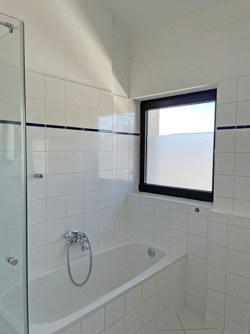 Prenájom domu 130 m², pozemok 360 m², München - Pasing-Obermenzing, Bavorsko Prenájom domu 130 m², pozemok 360 m², München - Pasing-Obermenzing, Bavorsko