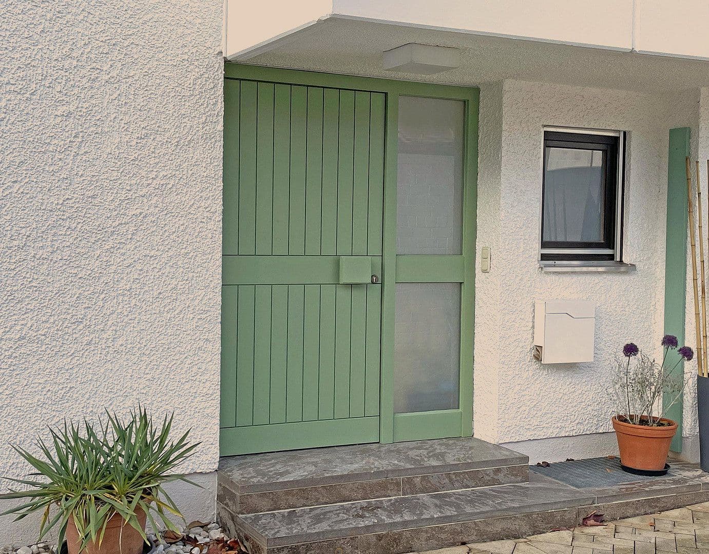 Prenájom domu 130 m², pozemok 360 m², München - Pasing-Obermenzing, Bavorsko Prenájom domu 130 m², pozemok 360 m², München - Pasing-Obermenzing, Bavorsko
