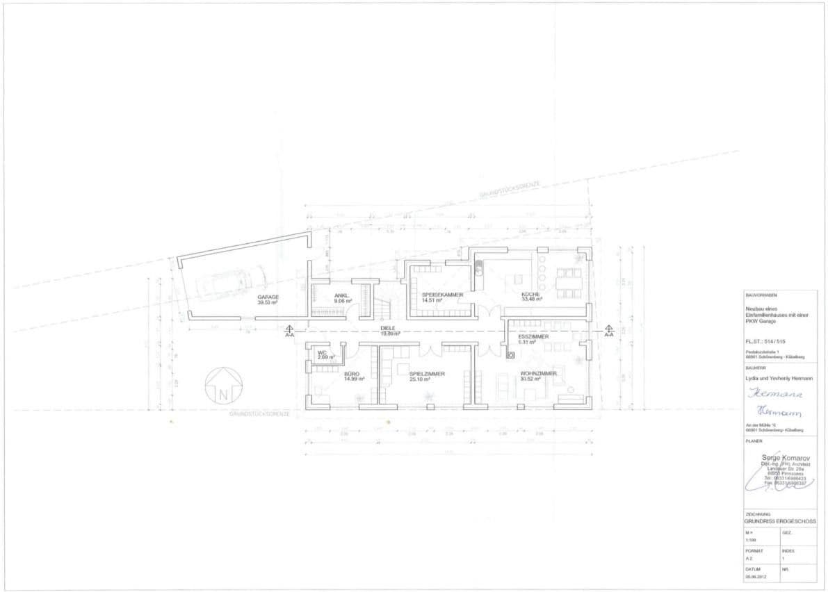 Predaj domu 432 m², pozemok 1.400 m², Pestalozzistraße 1, Schönenberg-Kübelberg, Porýnie-Falcko Predaj domu 432 m², pozemok 1.400 m², Pestalozzistraße 1, Schönenberg-Kübelberg, Porýnie-Falcko