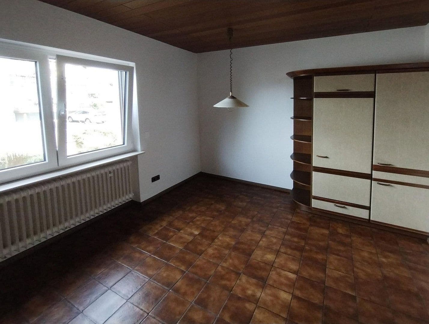 Prenájom bytu 3-izbový 105 m², Kleinostheim, Bavorsko Prenájom bytu 3-izbový 105 m², Kleinostheim, Bavorsko