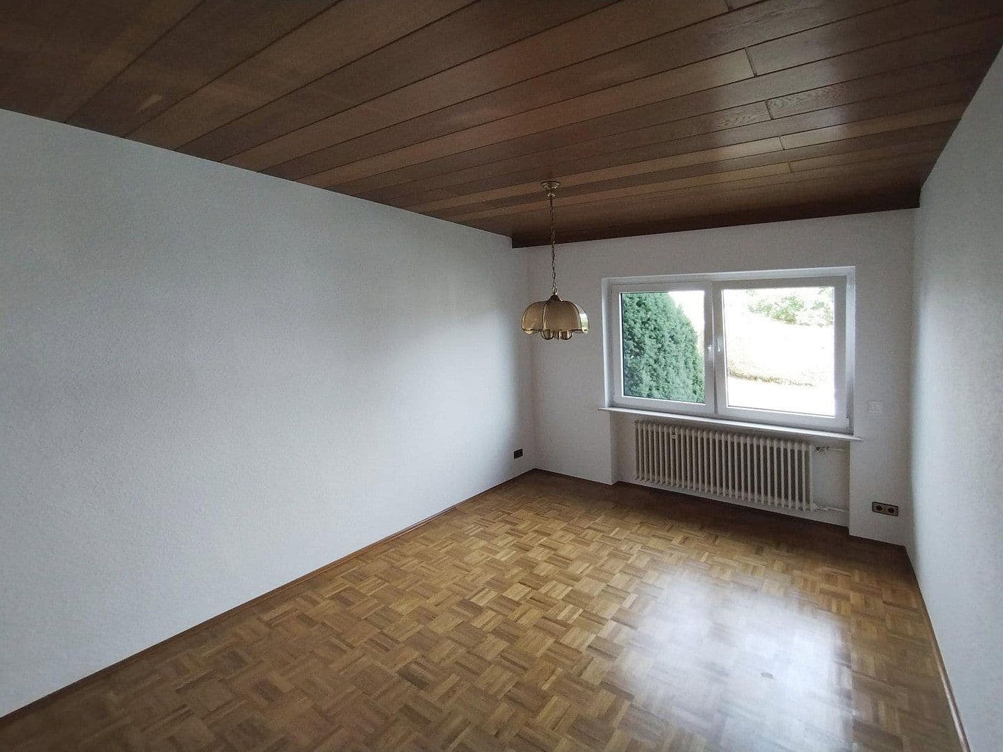 Prenájom bytu 3-izbový 105 m², Kleinostheim, Bavorsko Prenájom bytu 3-izbový 105 m², Kleinostheim, Bavorsko