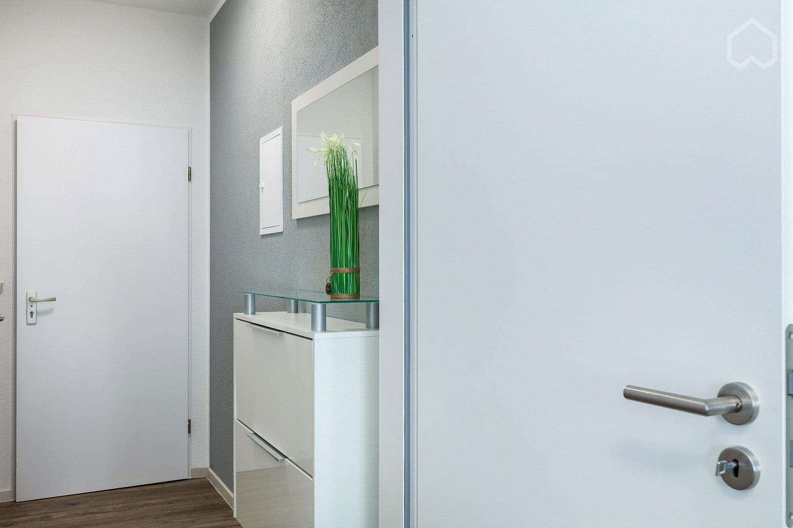 Prenájom bytu 1-izbový 16 m², Kronenstr. 16, Meersburg, Bádensko-Wurttembersko Prenájom bytu 1-izbový 16 m², Kronenstr. 16, Meersburg, Bádensko-Wurttembersko