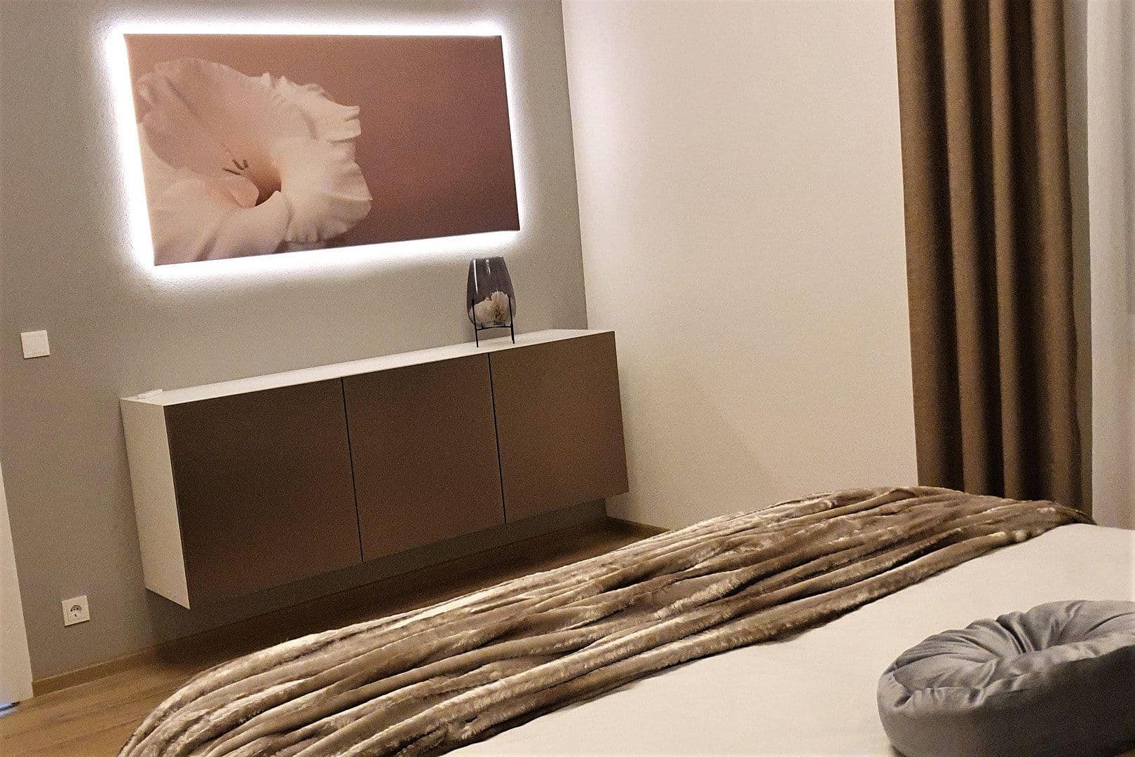 Prenájom bytu 2-izbový 68 m², Kronenstr. 16, Meersburg, Bádensko-Wurttembersko Prenájom bytu 2-izbový 68 m², Kronenstr. 16, Meersburg, Bádensko-Wurttembersko