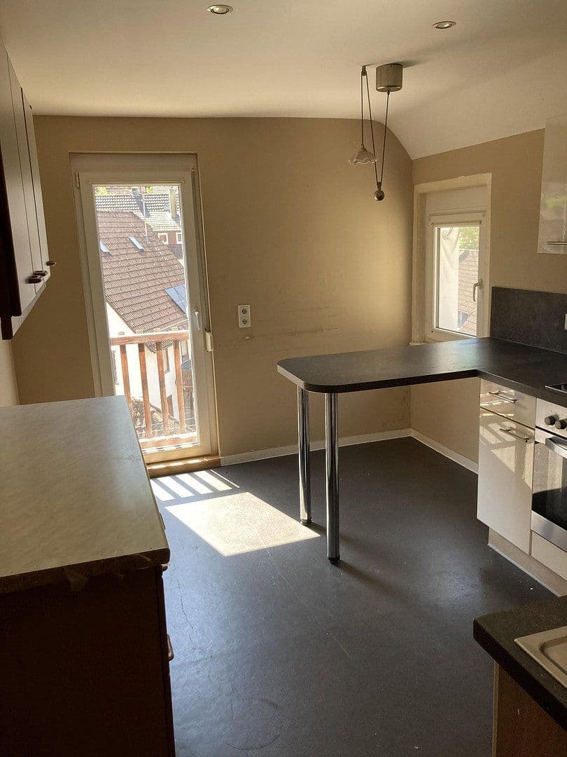 Prenájom bytu 4-izbový 90 m², Karlstr. 10, Alpirsbach, Bádensko-Wurttembersko Prenájom bytu 4-izbový 90 m², Karlstr. 10, Alpirsbach, Bádensko-Wurttembersko