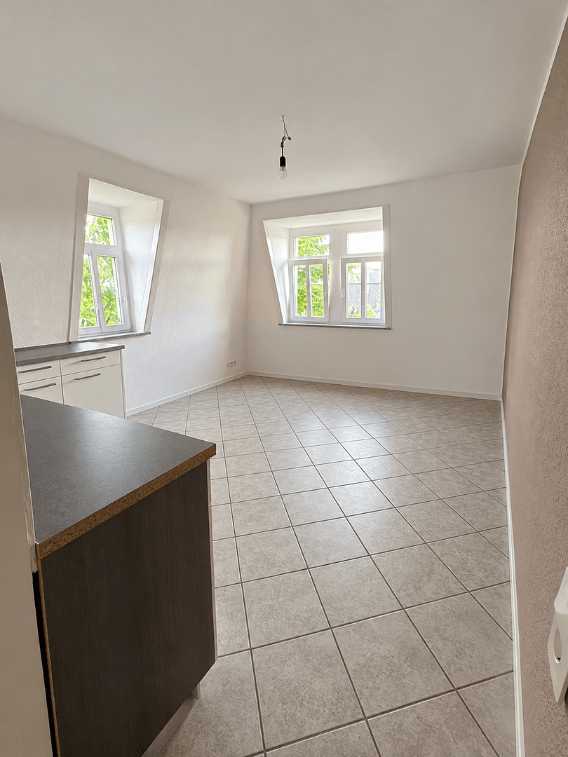 Prenájom bytu 3-izbový 74 m², Körnestraße 2, Freital, Sasko Prenájom bytu 3-izbový 74 m², Körnestraße 2, Freital, Sasko