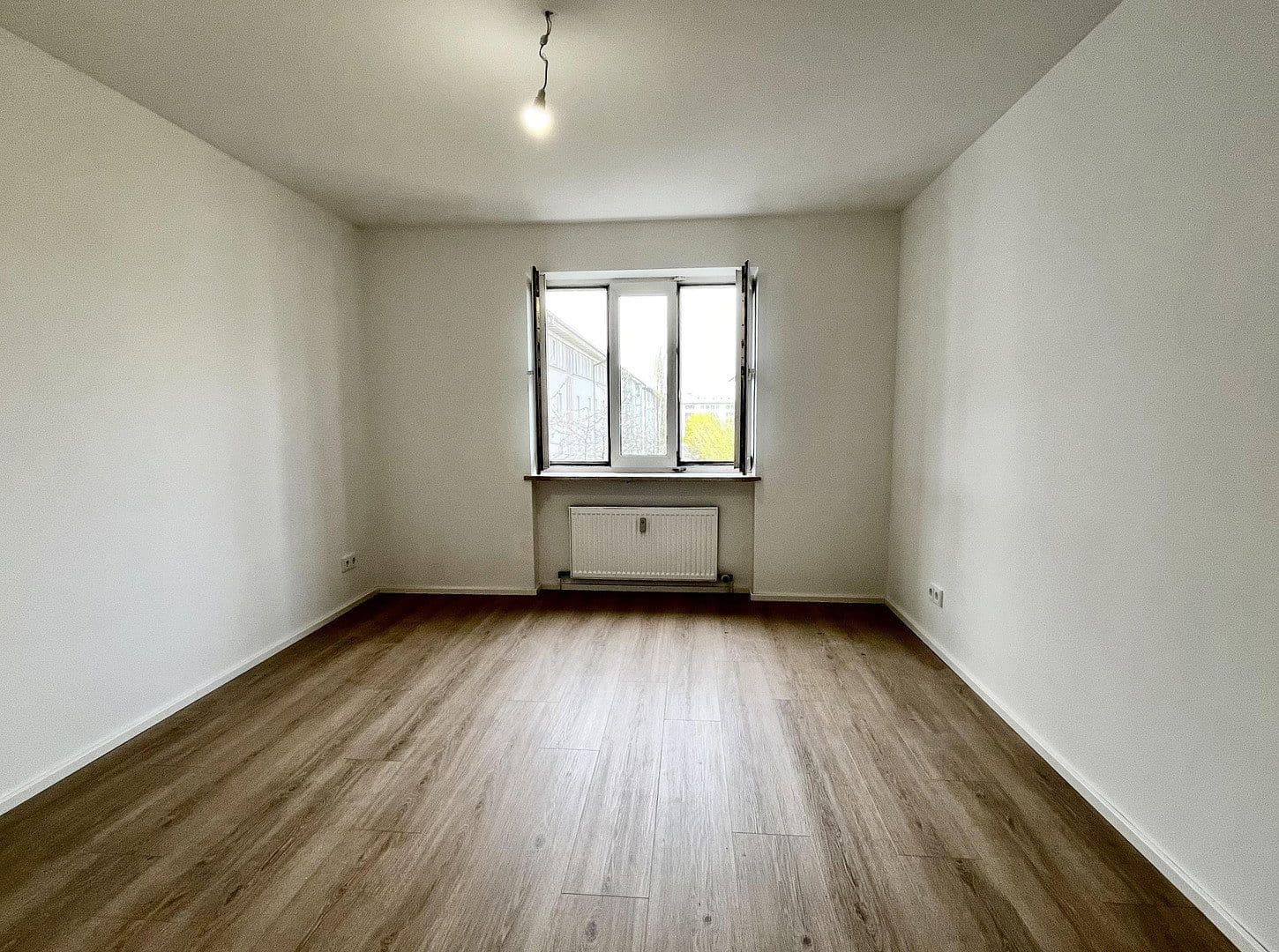 Predaj bytu 4-izbový 91 m², Rosa-Luxemburg-Platz 3, München, Bavorsko Predaj bytu 4-izbový 91 m², Rosa-Luxemburg-Platz 3, München, Bavorsko