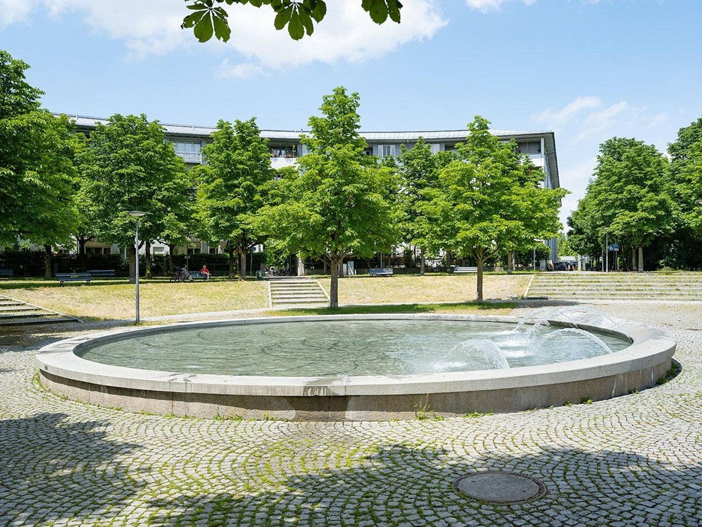 Predaj bytu 4-izbový 91 m², Rosa-Luxemburg-Platz 3, München, Bavorsko Predaj bytu 4-izbový 91 m², Rosa-Luxemburg-Platz 3, München, Bavorsko
