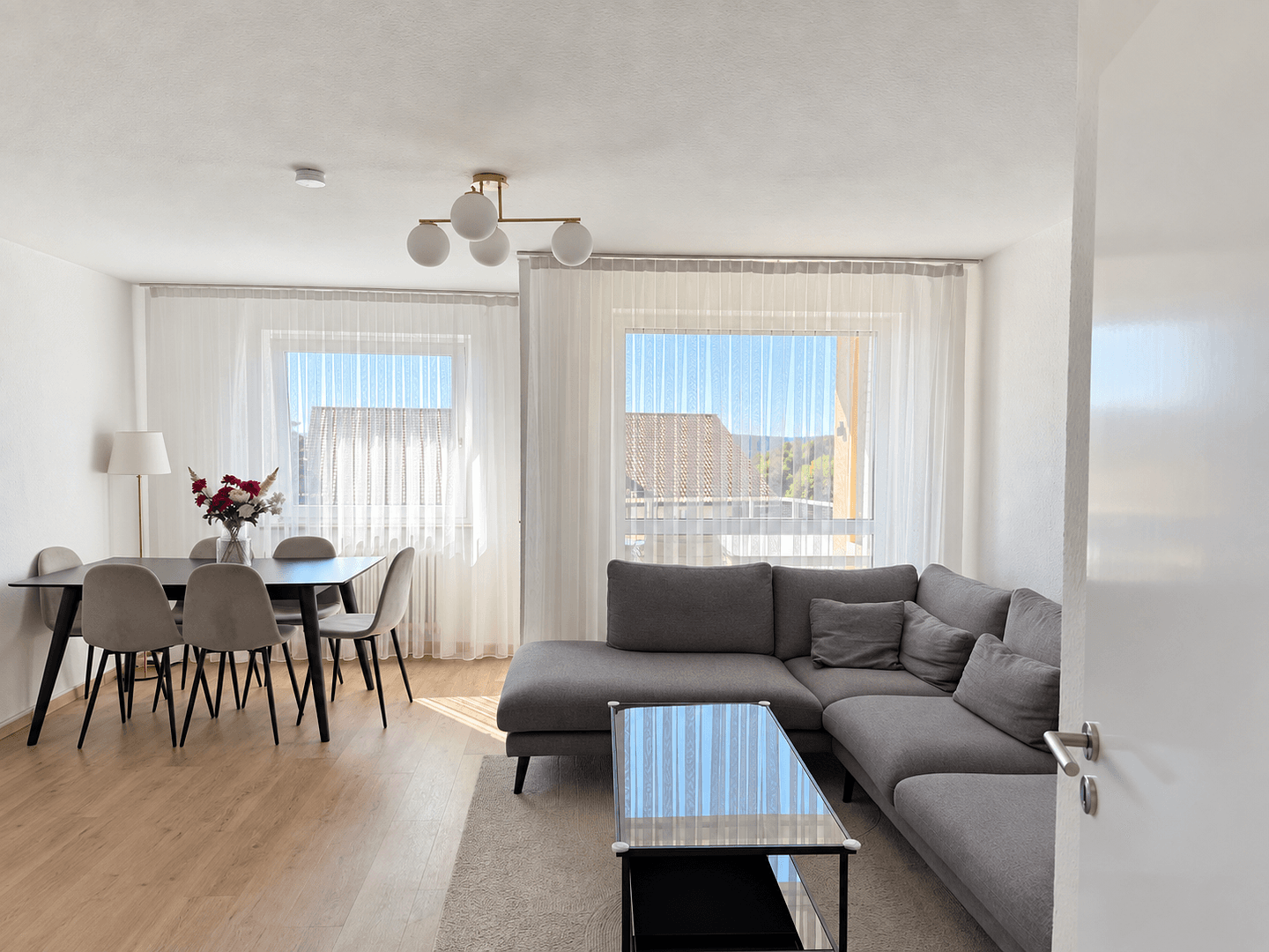Prenájom bytu 3-izbový 83 m², Pfullendorf, Bádensko-Wurttembersko Prenájom bytu 3-izbový 83 m², Pfullendorf, Bádensko-Wurttembersko