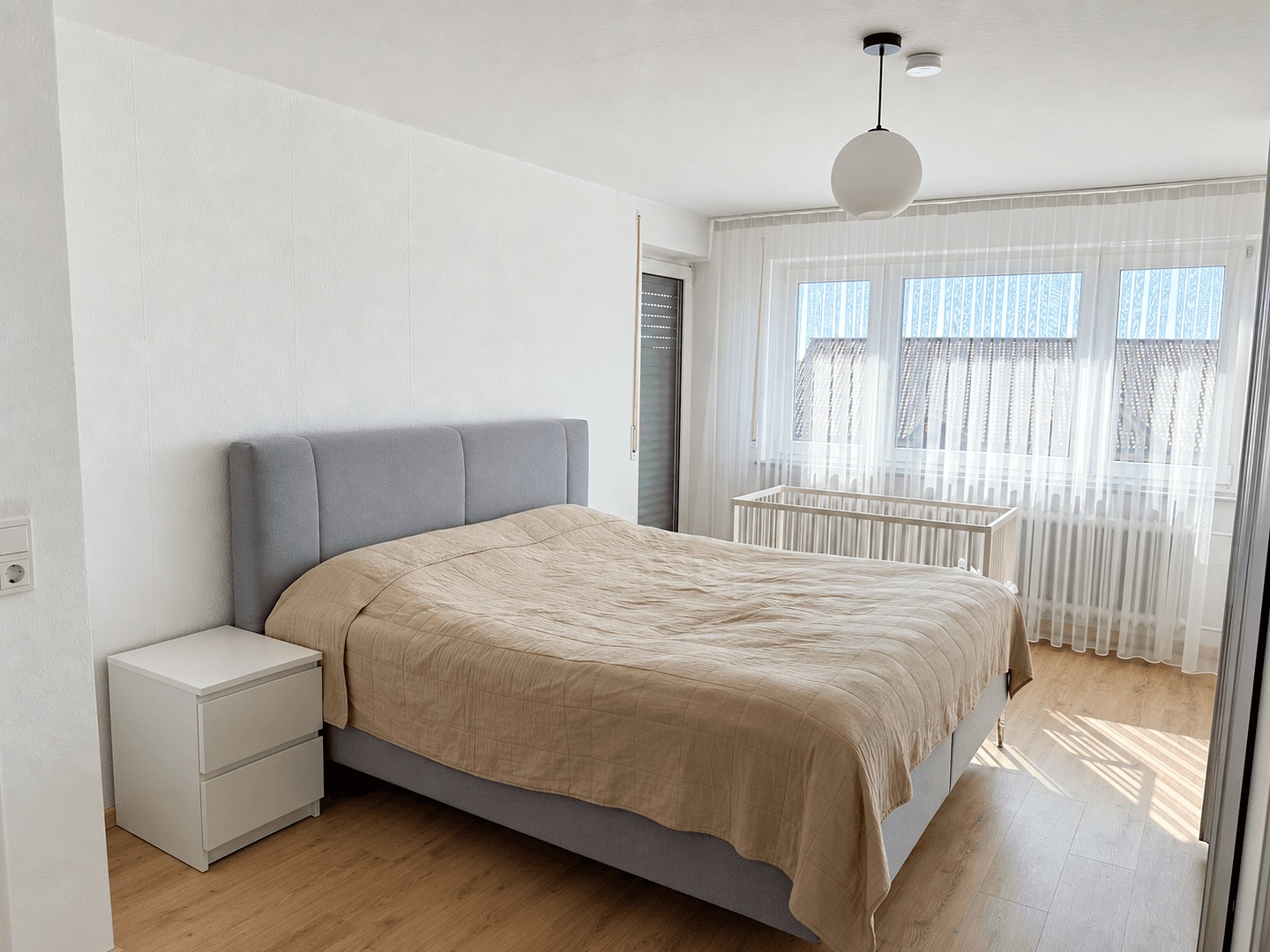 Prenájom bytu 3-izbový 83 m², Pfullendorf, Bádensko-Wurttembersko Prenájom bytu 3-izbový 83 m², Pfullendorf, Bádensko-Wurttembersko