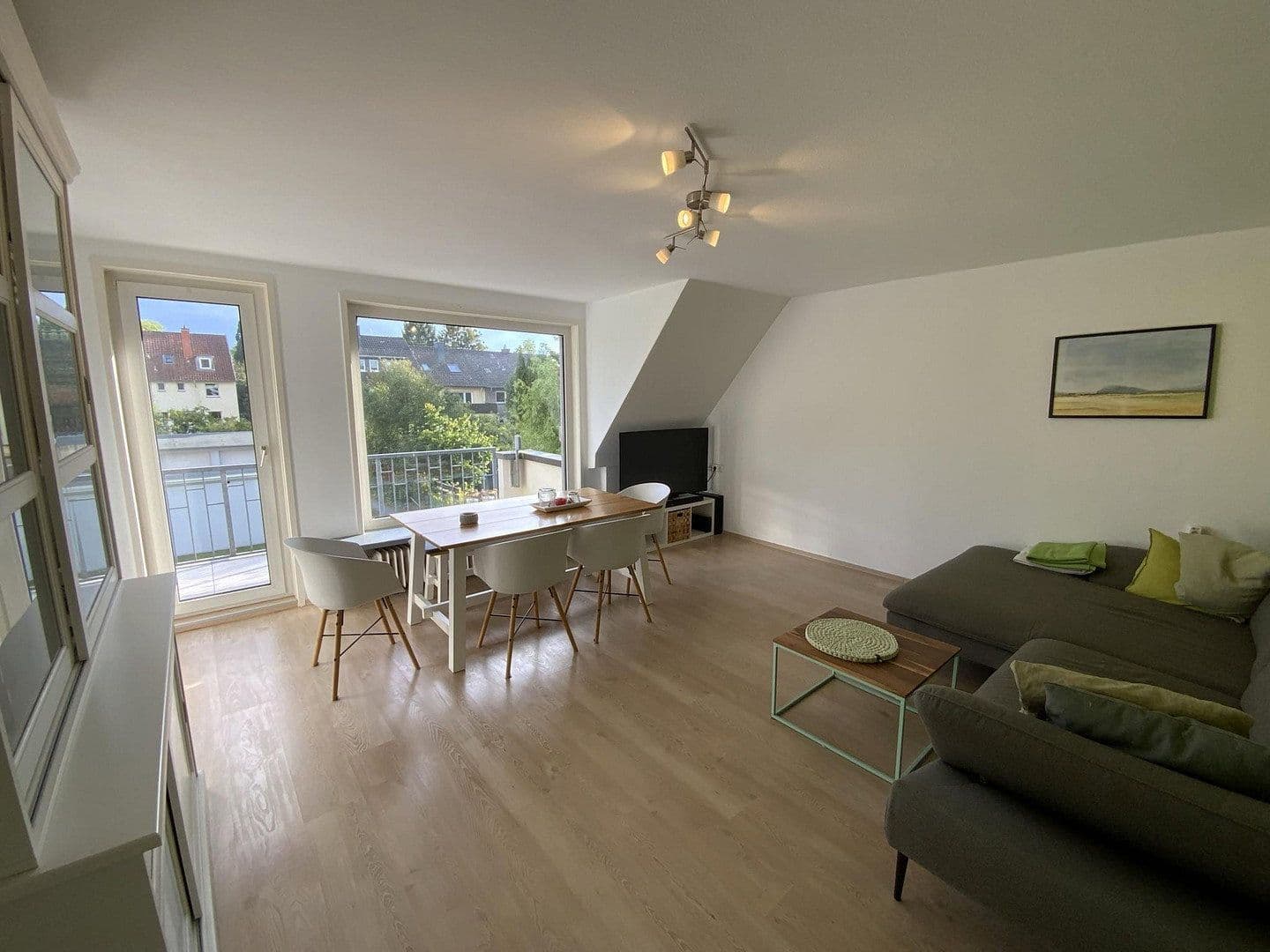 Prenájom bytu 3-izbový 77 m², Baurath-Sommer-Strasse, Hameln, Dolné Sasko Prenájom bytu 3-izbový 77 m², Baurath-Sommer-Strasse, Hameln, Dolné Sasko