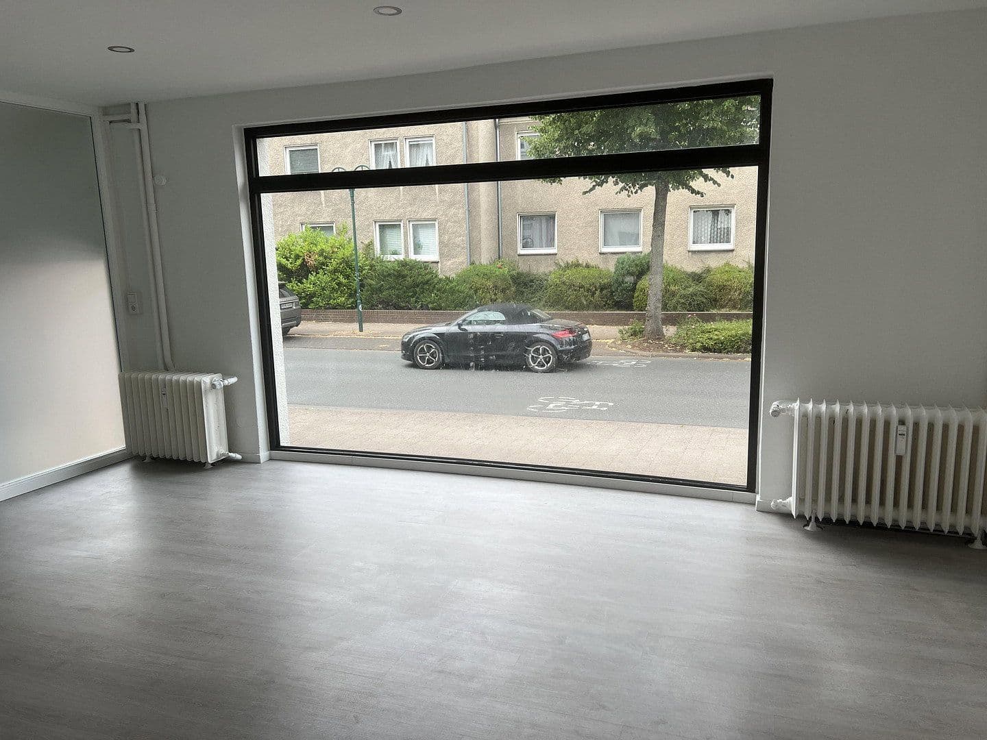Predaj domu 334 m², pozemok 1.268 m², Hannoversche Straße 30, Seelze, Dolné Sasko Predaj domu 334 m², pozemok 1.268 m², Hannoversche Straße 30, Seelze, Dolné Sasko