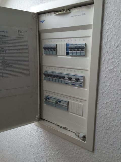 Predaj domu 334 m², pozemok 1.268 m², Hannoversche Straße 30, Seelze, Dolné Sasko Predaj domu 334 m², pozemok 1.268 m², Hannoversche Straße 30, Seelze, Dolné Sasko