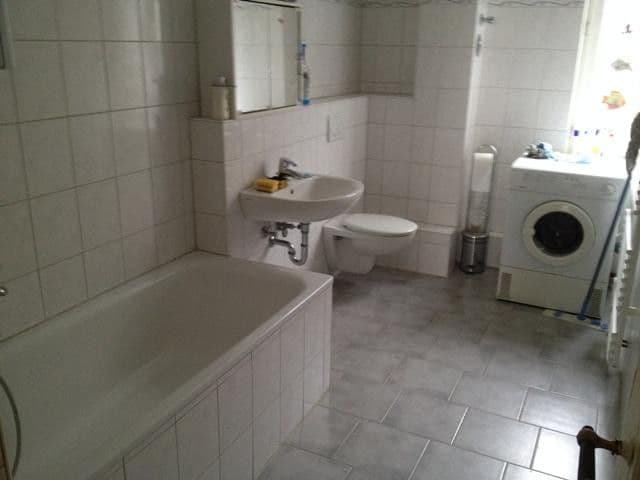 Predaj domu 334 m², pozemok 1.268 m², Hannoversche Straße 30, Seelze, Dolné Sasko Predaj domu 334 m², pozemok 1.268 m², Hannoversche Straße 30, Seelze, Dolné Sasko