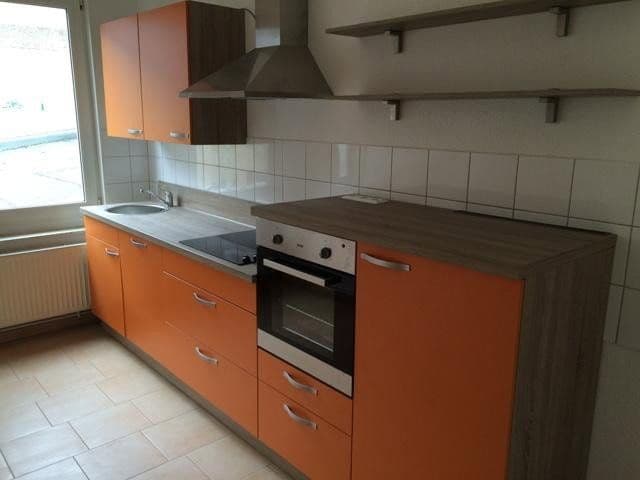 Predaj domu 334 m², pozemok 1.268 m², Hannoversche Straße 30, Seelze, Dolné Sasko Predaj domu 334 m², pozemok 1.268 m², Hannoversche Straße 30, Seelze, Dolné Sasko