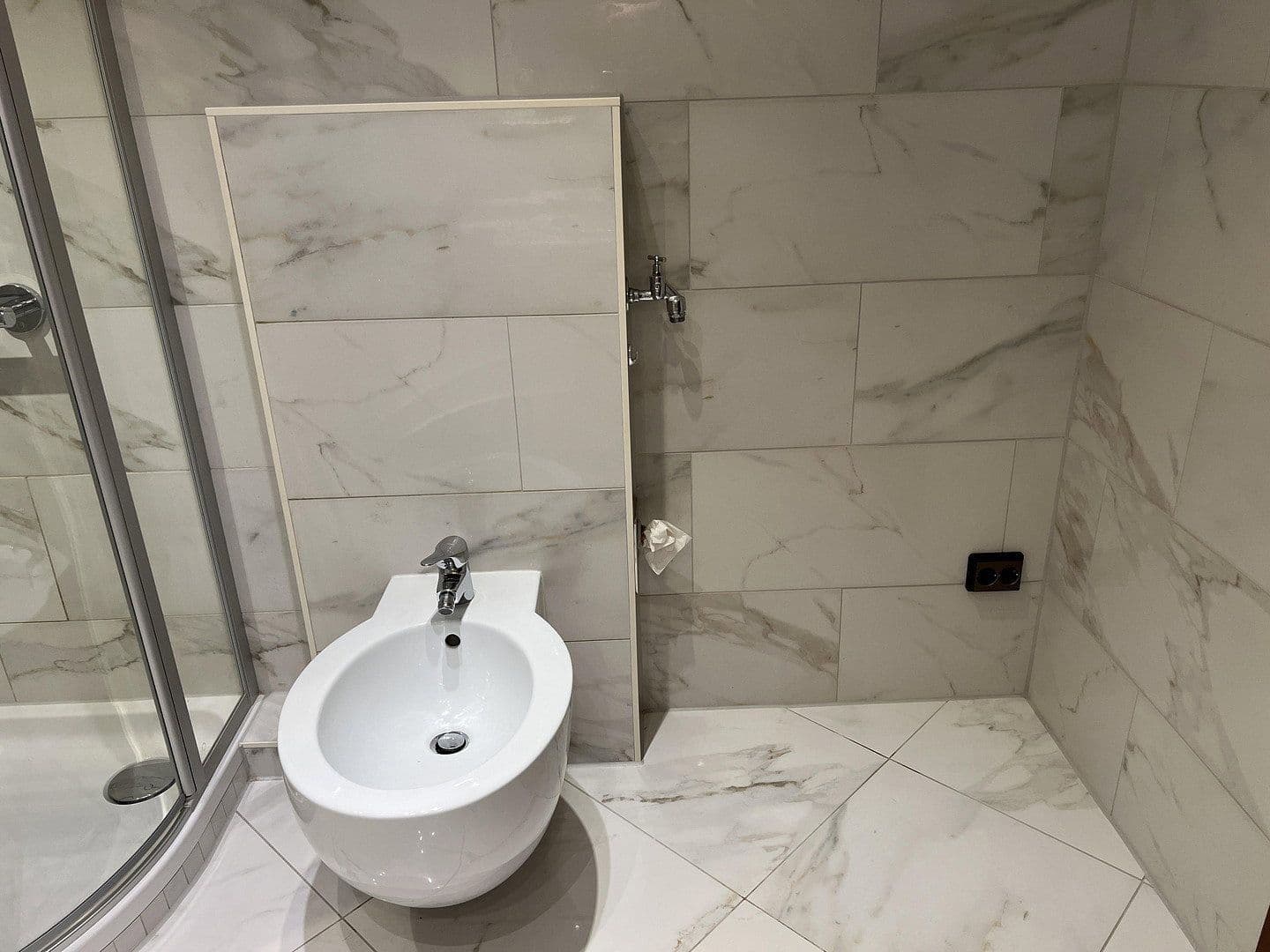 Prenájom bytu 2-izbový 64 m², Bad Nauheim, Hesensko Prenájom bytu 2-izbový 64 m², Bad Nauheim, Hesensko