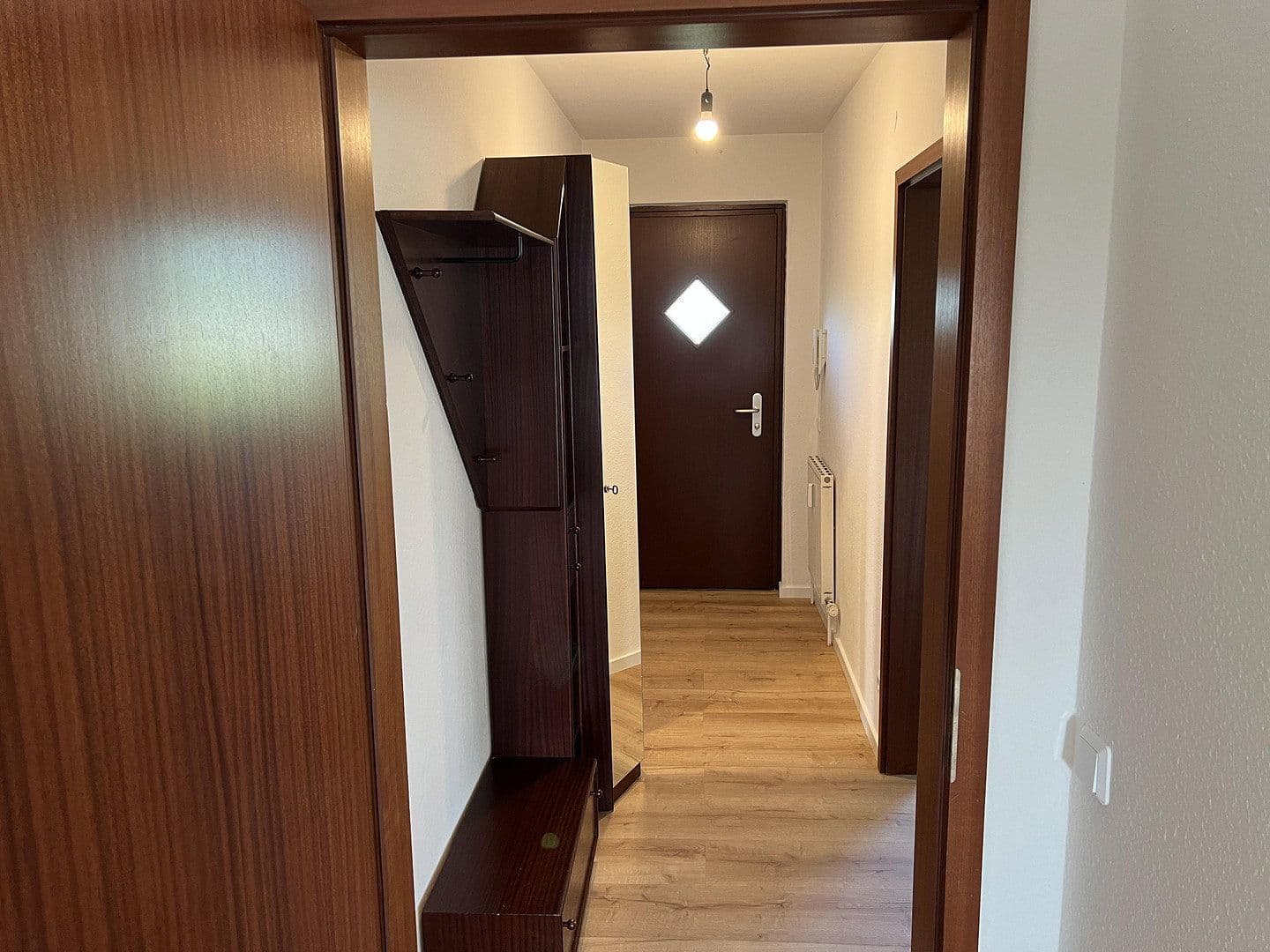 Prenájom bytu 2-izbový 64 m², Bad Nauheim, Hesensko Prenájom bytu 2-izbový 64 m², Bad Nauheim, Hesensko