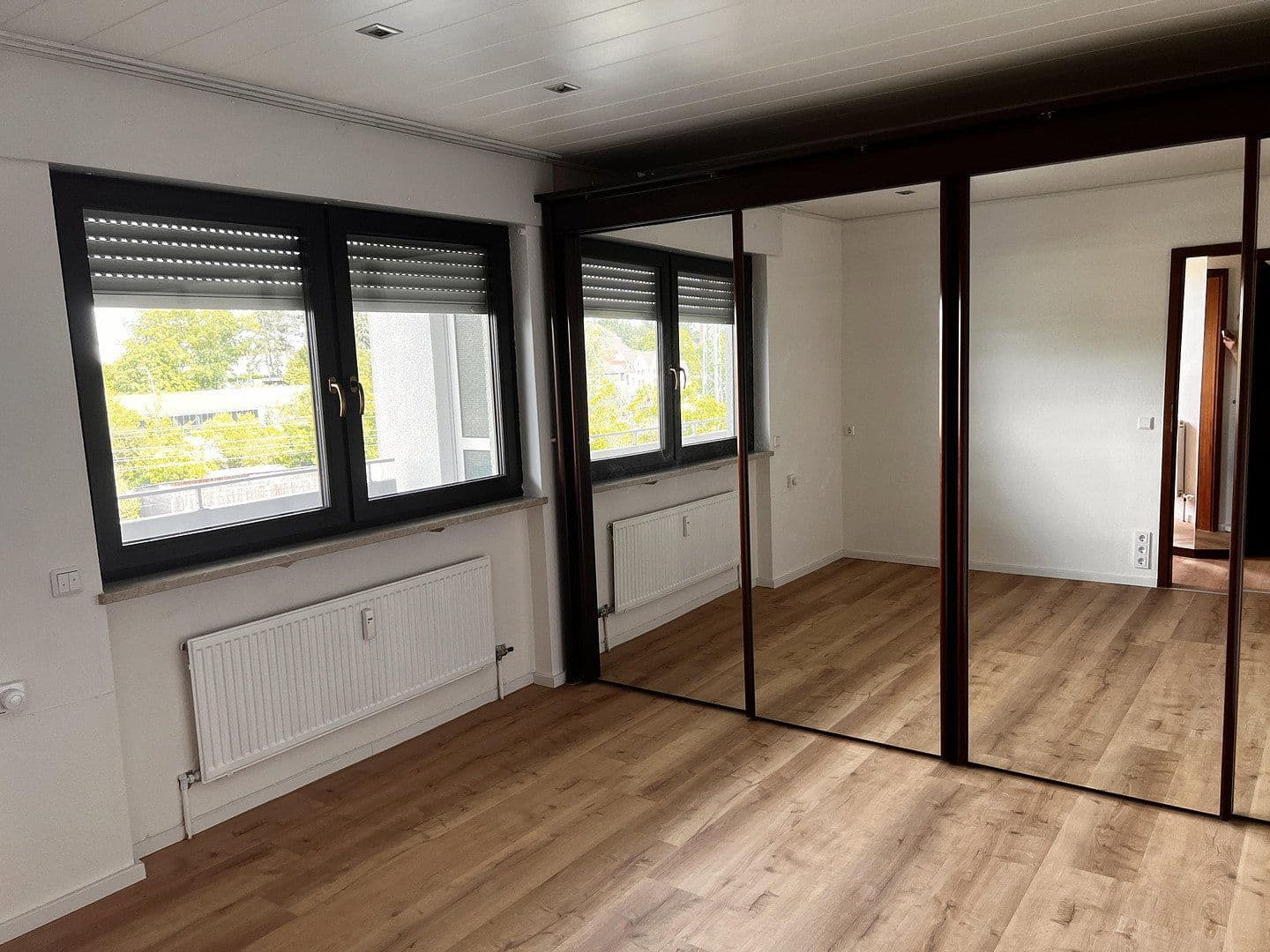 Prenájom bytu 2-izbový 64 m², Bad Nauheim, Hesensko Prenájom bytu 2-izbový 64 m², Bad Nauheim, Hesensko