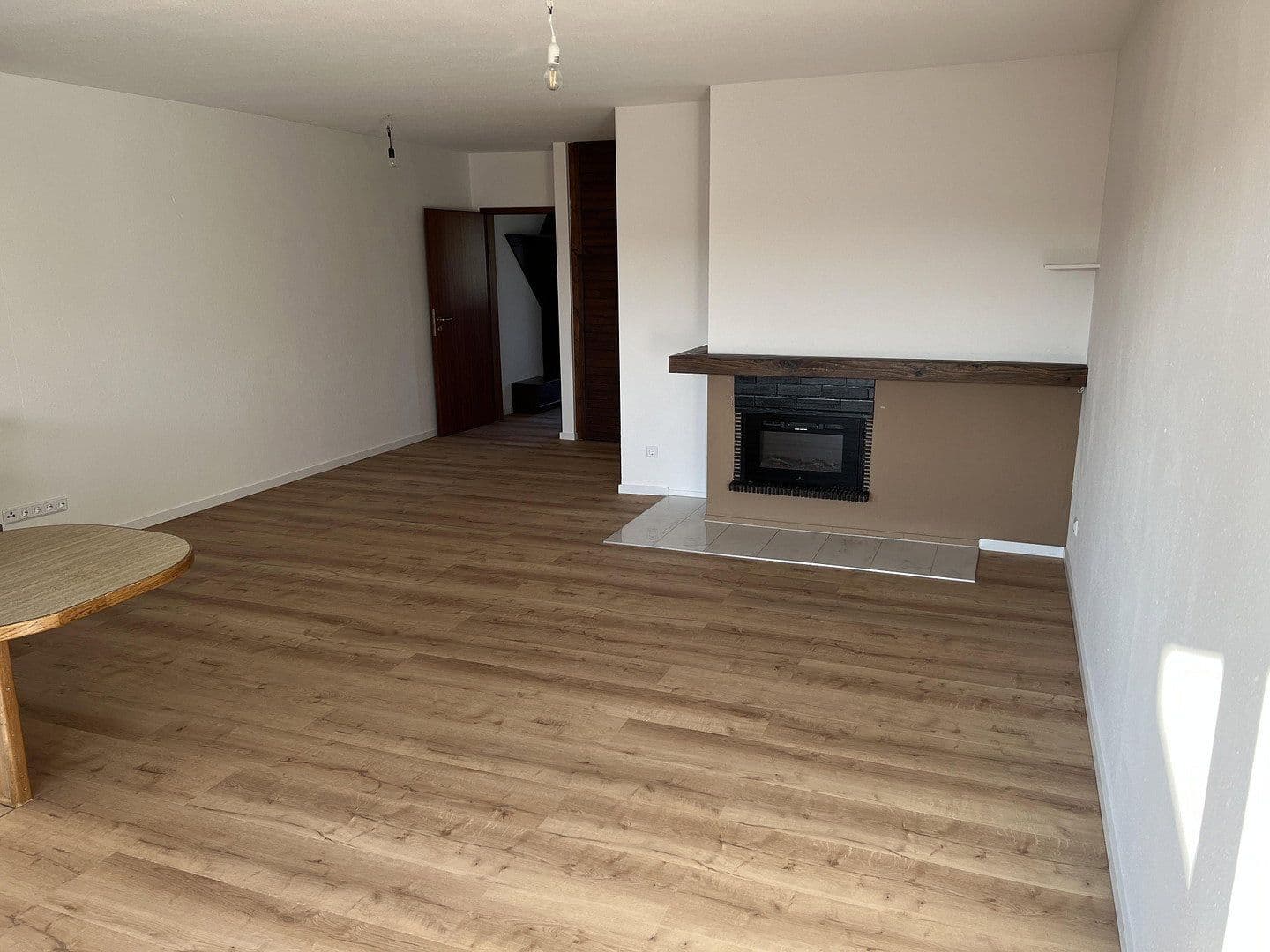 Prenájom bytu 2-izbový 64 m², Bad Nauheim, Hesensko Prenájom bytu 2-izbový 64 m², Bad Nauheim, Hesensko