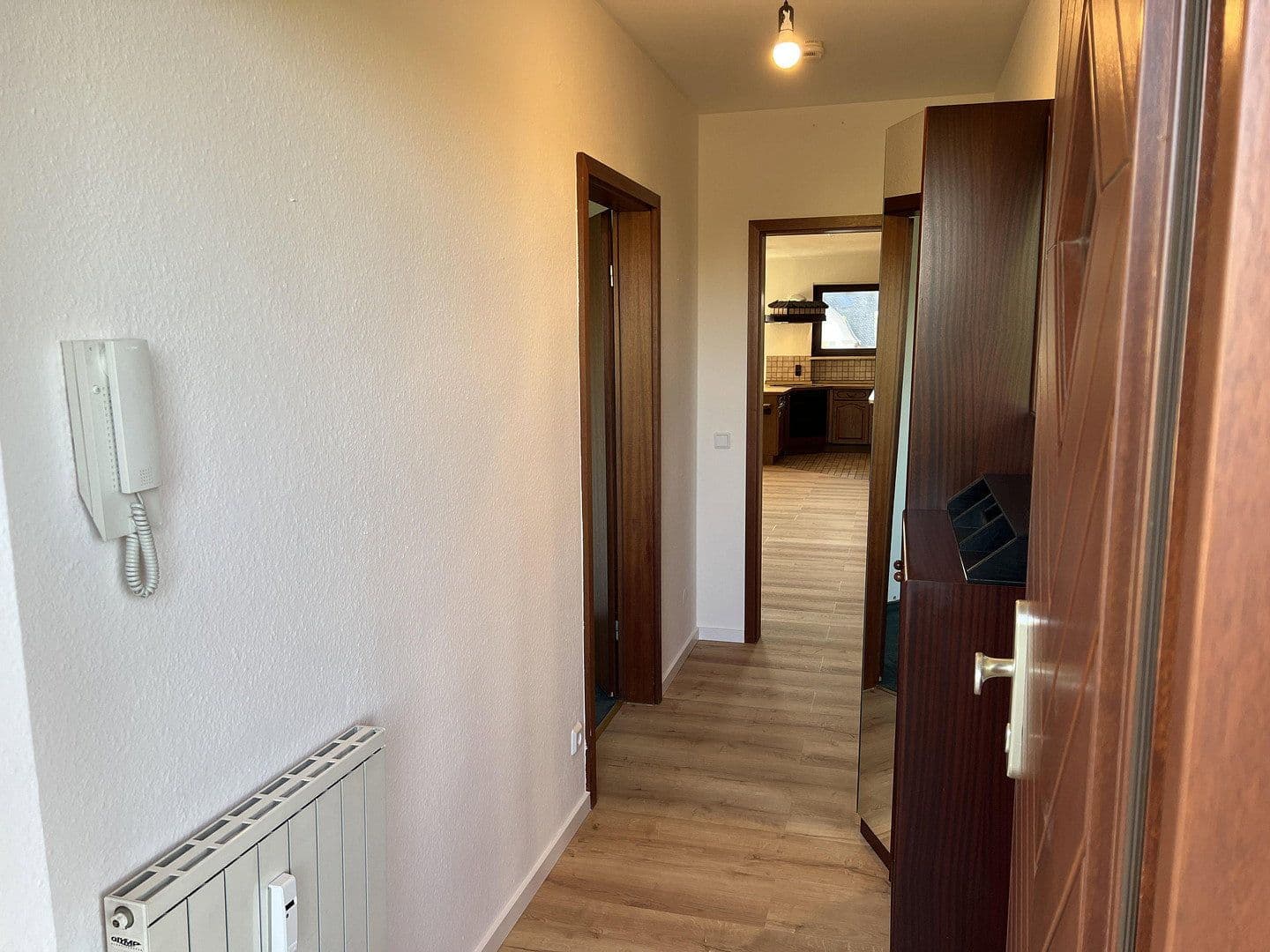 Prenájom bytu 2-izbový 64 m², Bad Nauheim, Hesensko Prenájom bytu 2-izbový 64 m², Bad Nauheim, Hesensko
