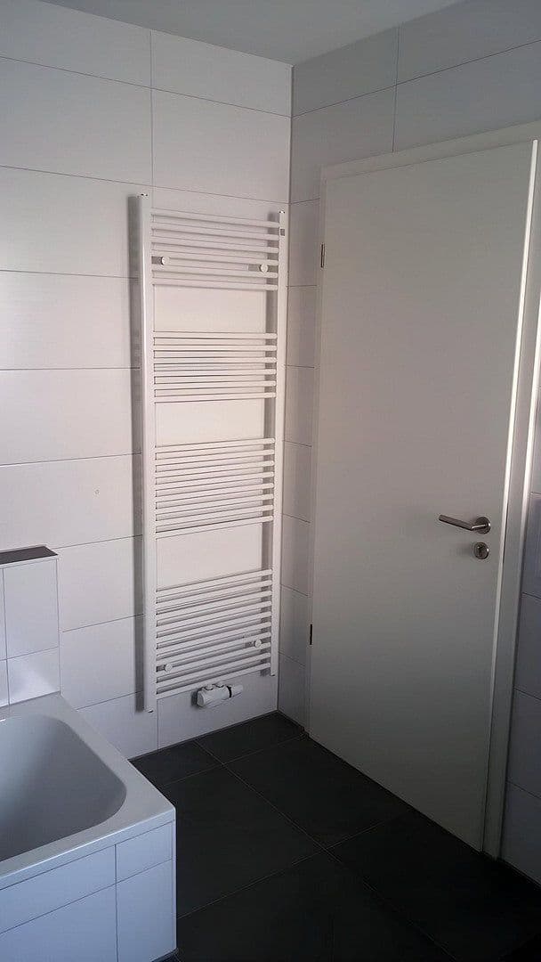 Prenájom bytu 3-izbový 110 m², Mühldorf am Inn, Mühldorf am Inn, Bavorsko Prenájom bytu 3-izbový 110 m², Mühldorf am Inn, Mühldorf am Inn, Bavorsko