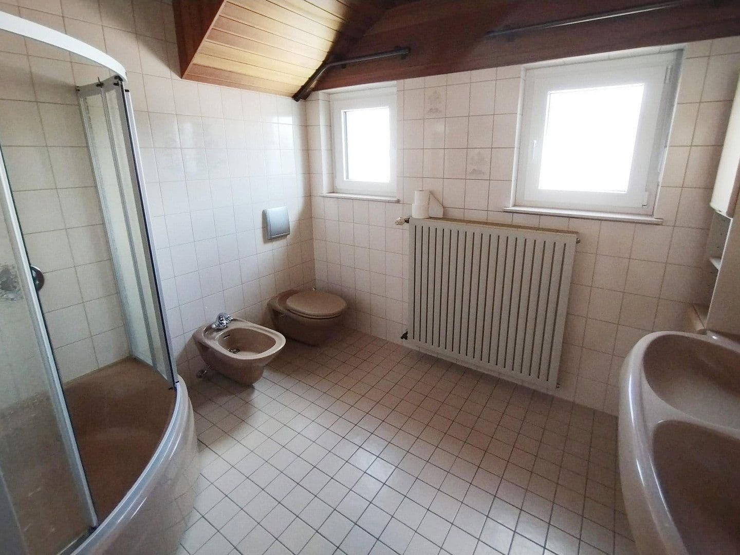 Prenájom bytu 4-izbový 104 m², Kleinostheim, Bavorsko Prenájom bytu 4-izbový 104 m², Kleinostheim, Bavorsko